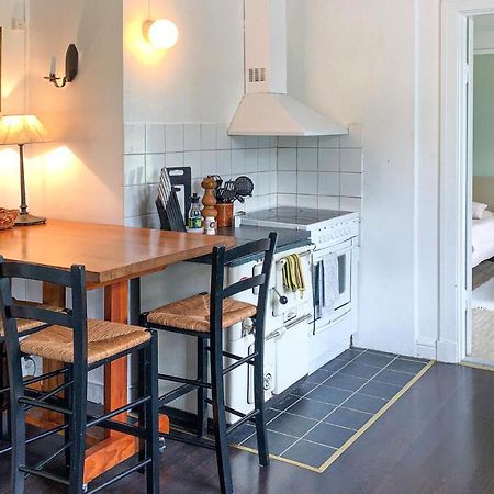Nice Home In Mantorp With Kitchen 외부 사진